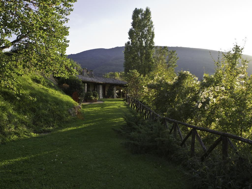 Le Silve Di Armenzano Hotel Assisi Exterior photo